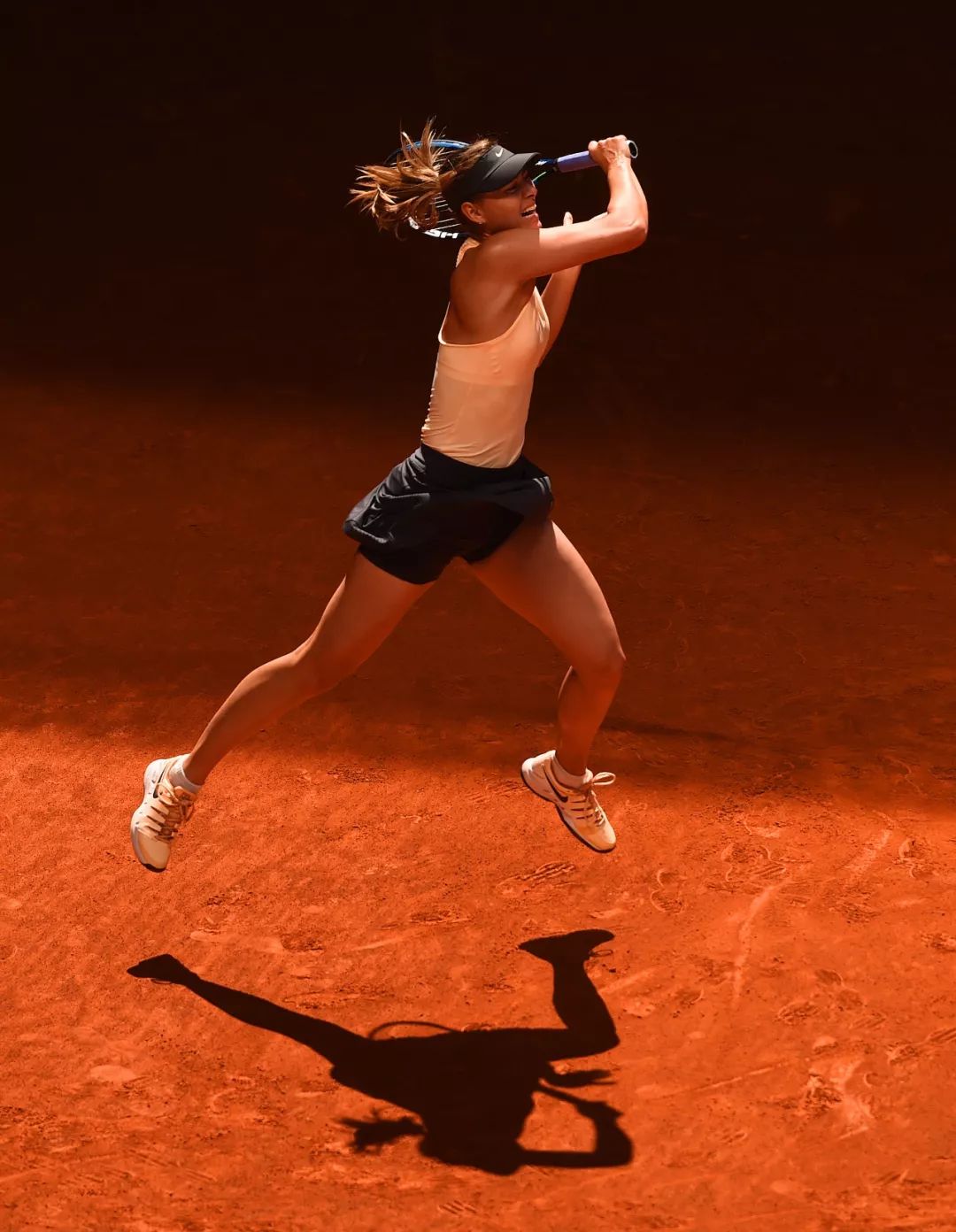 中欧体育赛事数据-关于勒沃库森单刀错失冲刺阶段曼联调整名单以备足总杯，连对手都承认：莎拉波娃在MAD比赛中状态火爆的信息