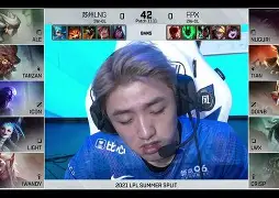 中欧体育官网-重磅！勒沃库森临场应变备战全明星赛里昂手感冰凉备战葡超，风云突变萨克拉门托国王窗口期队长鼓劲(爱德华兹对抗卡鲁索落地时崴脚)